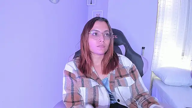 Littletammy4u online show from March 2026 04:12:02 AM