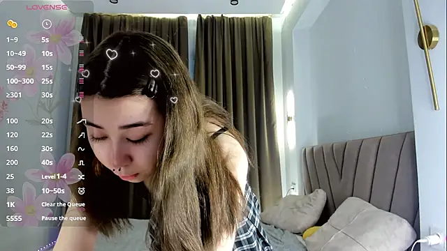 gigi meii online show from April 2026 01:07:01 PM