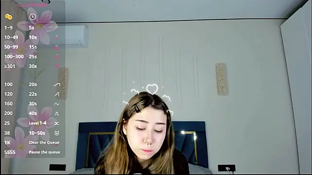 Snapshot of gigi_meii chatting on April 2026 01:01:01 PM gigi meii online show from April 2026 01:01:01 PM