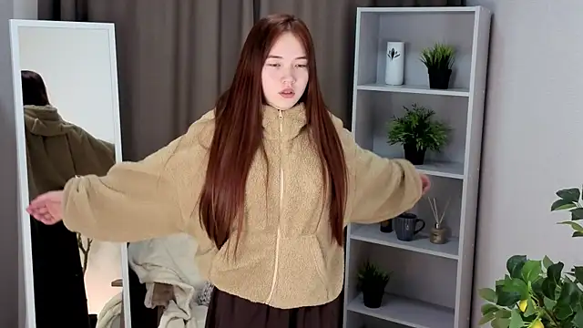 RoniDetterich online show from March 2026 04:45:02 PM