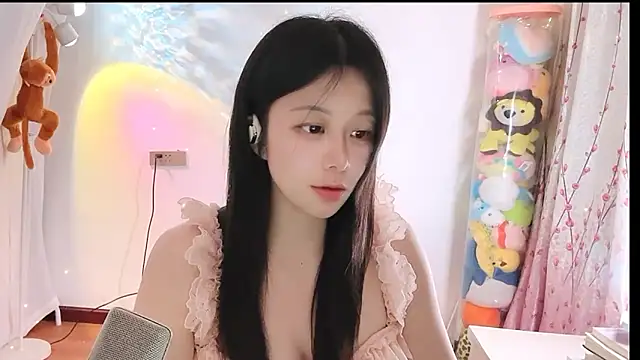 QQ-7890 online show from April 2026 12:11:02 PM