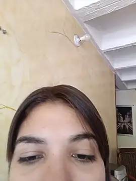 Snapshot of isabellahofmann chatting on June 2026 07:18:02 PM isabellahofmann online show from June 2026 07:18:02 PM