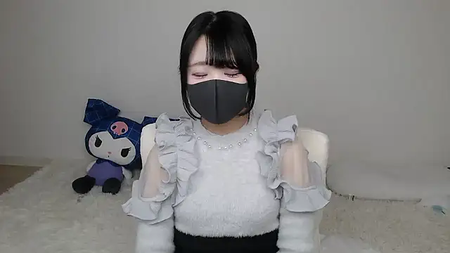 nanami nyann online show from March 2026 01:03:02 PM