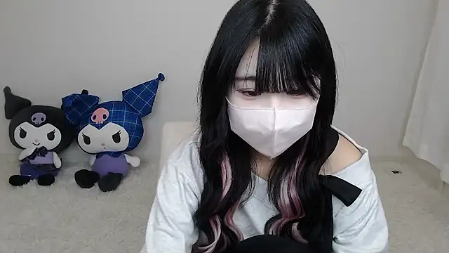 nanami nyann online show from April 2026 11:59:01 AM