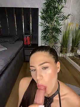 valery evan online show from March 2026 07:31:01 PM