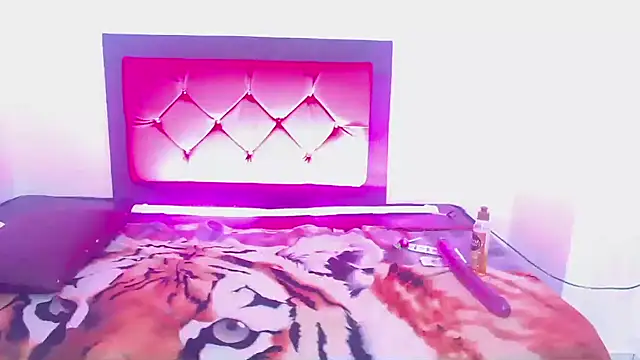 keityperrys online show from April 2026 01:00:02 AM