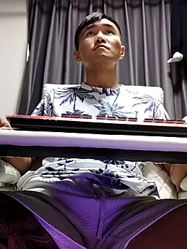 Snapshot of HK-TIGER chatting on April 2026 09:03:01 AM HK-TIGER online show from April 2026 09:03:01 AM