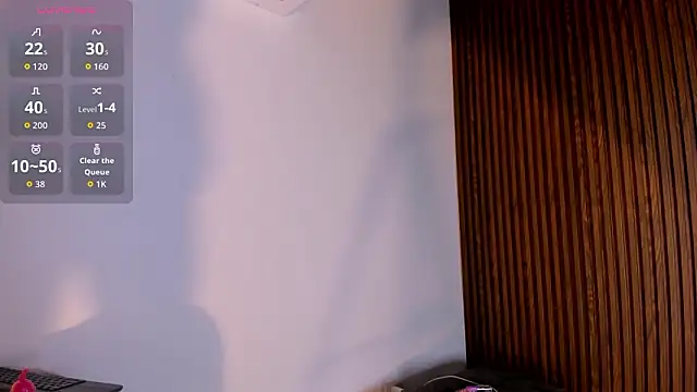 CandyGlow  online show from March 2026 06:13:01 PM