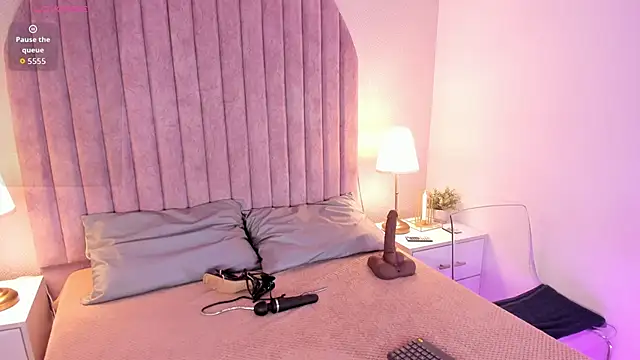 Snapshot of DakotaHarrison chatting on March 2026 01:11:02 PM DakotaHarrison online show from March 2026 01:11:02 PM