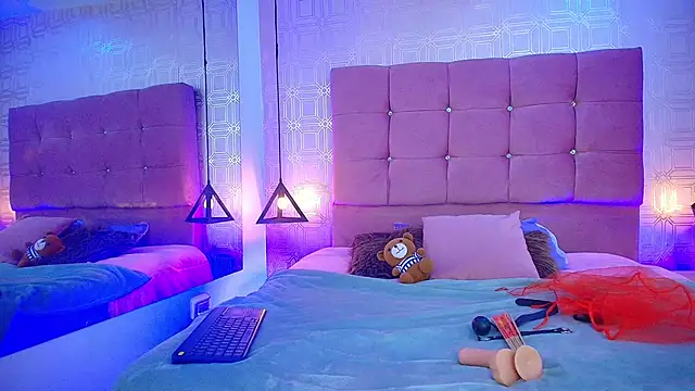 Snapshot of Lapastorafg chatting on April 2026 11:27:01 AM Lapastorafg online show from April 2026 11:27:01 AM