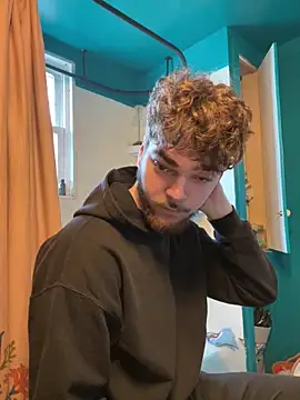 dommydom7177 online show from April 2026 01:41:01 PM