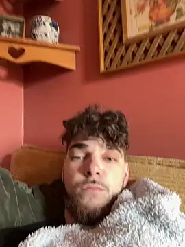 dommydom7177 online show from April 2026 12:31:01 PM