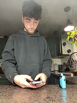 dommydom7177 online show from April 2026 10:43:01 AM