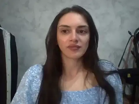 Snapshot of RoxiCherry chatting on April 2026 07:30:02 AM RoxiCherry online show from April 2026 07:30:02 AM