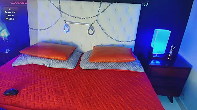 ariabroown online show from March 2026 12:05:01 PM