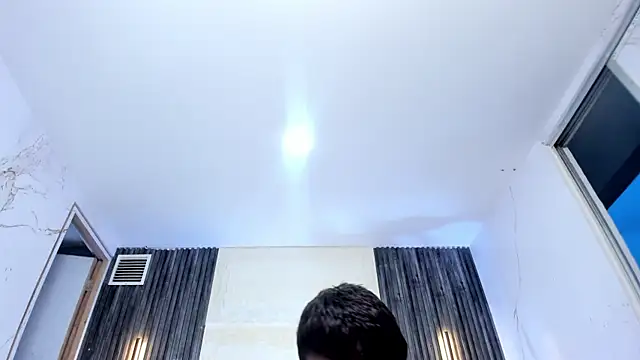 Apolo jonnes online show from April 2026 11:13:02 PM