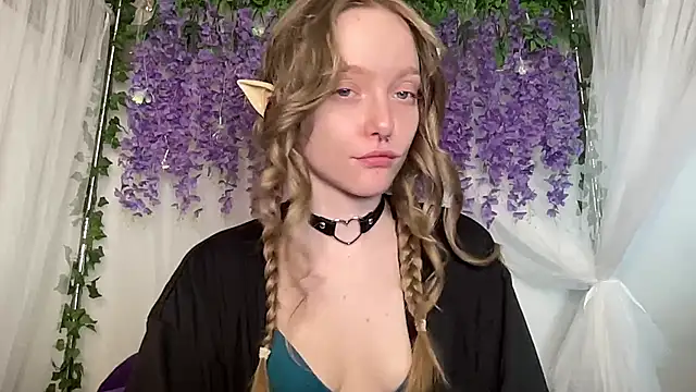 ElfGirlAna online show from July 2026 02:45:01 PM