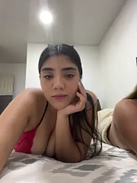 Snapshot of samatha_swet chatting on April 2026 04:32:01 AM samatha swet online show from April 2026 04:32:01 AM