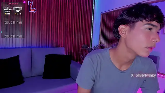 Oliver20   online show from March 2026 04:51:01 AM