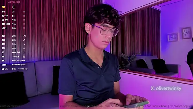 Oliver20   online show from April 2026 05:12:02 AM