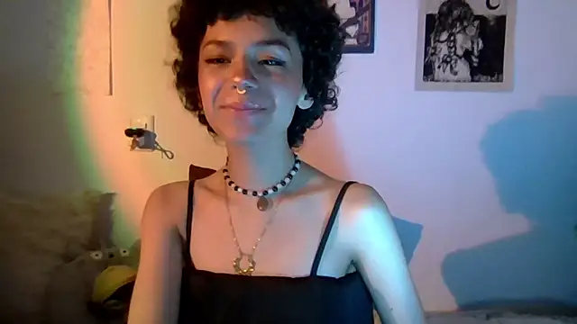 Snapshot of Tabitta_ chatting on April 2026 03:39:01 AM Tabitta online show from April 2026 03:39:01 AM