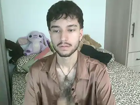 Adrien polo online show from April 2026 09:40:02 PM