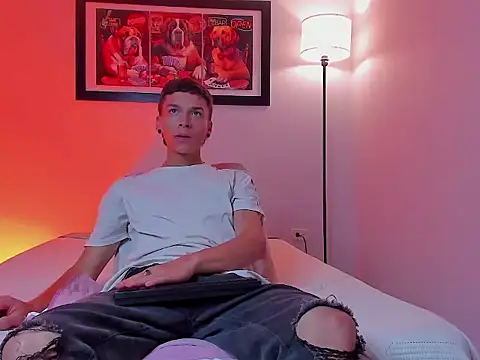 Snapshot of Noahh_Saky chatting on March 2026 03:33:02 AM Noahh Saky online show from March 2026 03:33:02 AM