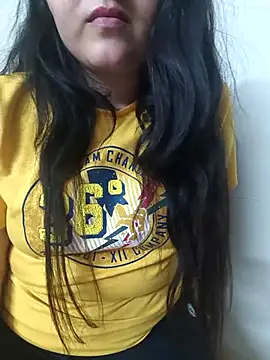 neelam rawat online show from April 2026 09:43:01 PM