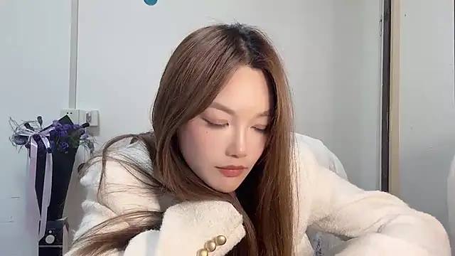 leilei998 online show from April 2026 05:08:02 PM