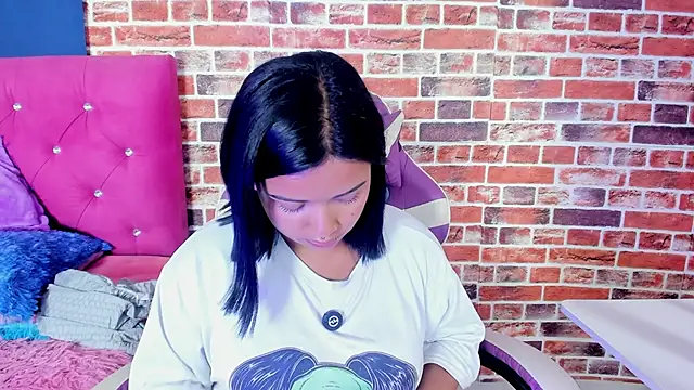 SofiiaCutee online show from April 2026 06:52:01 AM