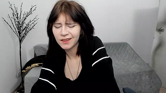 Snapshot of Frau_Emma chatting on April 2026 05:12:02 AM Frau Emma online show from April 2026 05:12:02 AM