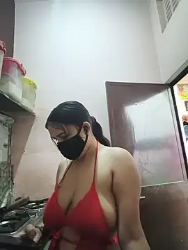 REENA-STRIP online show from June 2026 05:56:01 AM