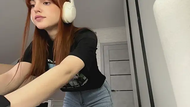 alisaonlyforu online show from April 2026 05:23:01 AM