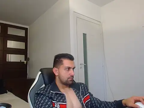 BryceReign online show from April 2026 06:19:01 AM