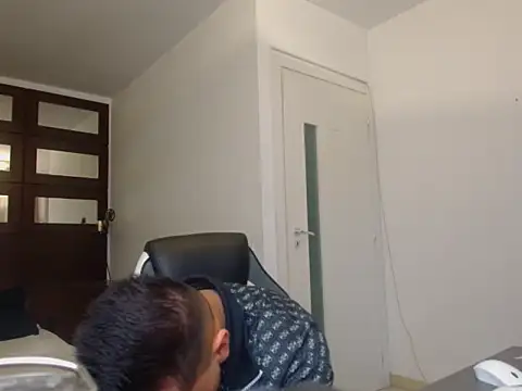 BryceReign online show from April 2026 04:18:02 AM