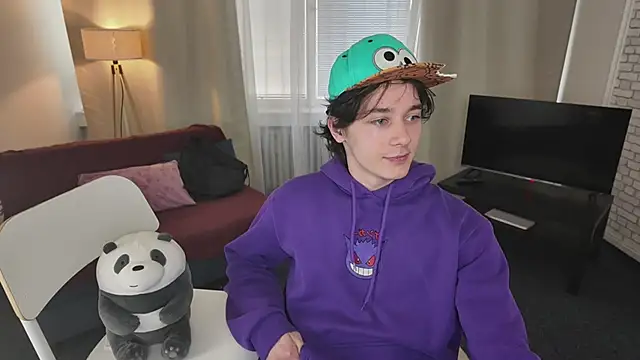 KevinStrike online show from April 2026 01:34:01 PM