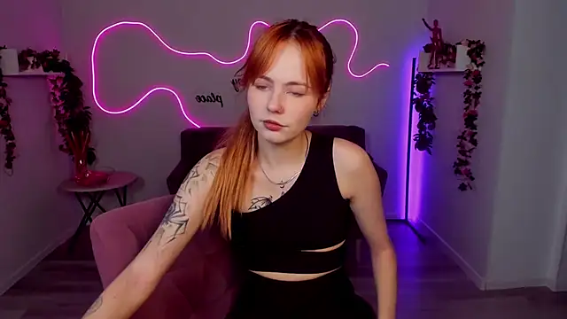 MiaSensitive online show from April 2026 11:37:02 AM