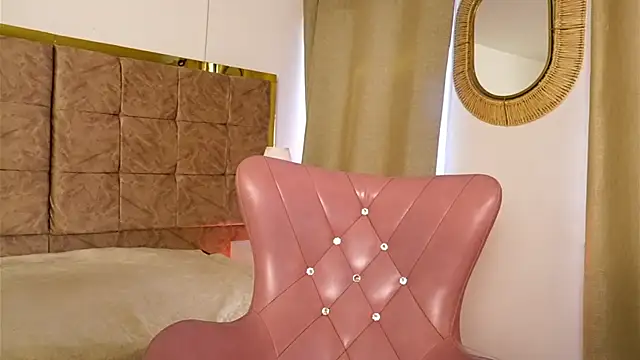 janne palmer online show from April 2026 01:37:02 PM