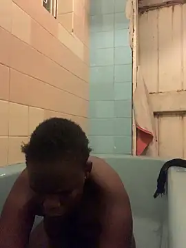 Snapshot of coco0002 chatting on April 2026 06:49:02 PM coco0002 online show from April 2026 06:49:02 PM