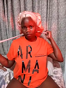 Snapshot of coco0002 chatting on April 2026 06:24:02 PM coco0002 online show from April 2026 06:24:02 PM