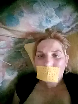 Snapshot of Ulia0309 chatting on April 2026 11:12:01 AM Ulia0309 online show from April 2026 11:12:01 AM