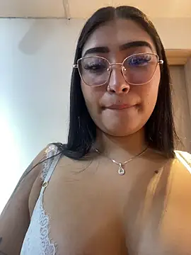 Snapshot of ami_santos chatting on March 2026 02:50:01 PM ami santos online show from March 2026 02:50:01 PM