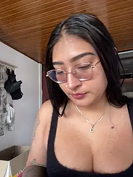 Snapshot of ami_santos chatting on March 2026 02:50:02 PM ami santos online show from March 2026 02:50:02 PM