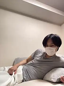 Snapshot of youta200 chatting on April 2026 01:48:01 AM youta200 online show from April 2026 01:48:01 AM