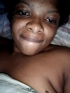 Snapshot of Smalltitiesxxx chatting on April 2026 02:49:02 AM Smalltitiesxxx online show from April 2026 02:49:02 AM