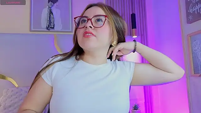 Renata Jones1 online show from April 2026 11:59:01 AM