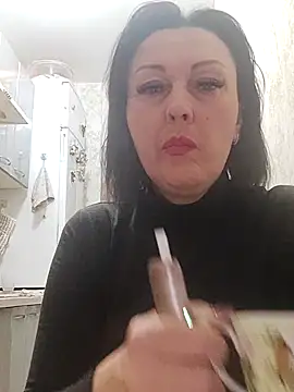 Snapshot of HelgaDennis chatting on March 2026 08:46:01 PM HelgaDennis online show from March 2026 08:46:01 PM