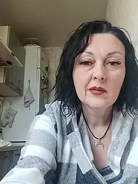 Snapshot of HelgaDennis chatting on March 2026 01:54:02 PM HelgaDennis online show from March 2026 01:54:02 PM