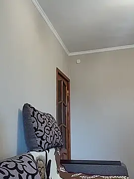 Snapshot of HelgaDennis chatting on April 2026 04:46:01 AM HelgaDennis online show from April 2026 04:46:01 AM