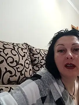 Snapshot of HelgaDennis chatting on April 2026 06:25:02 PM HelgaDennis online show from April 2026 06:25:02 PM